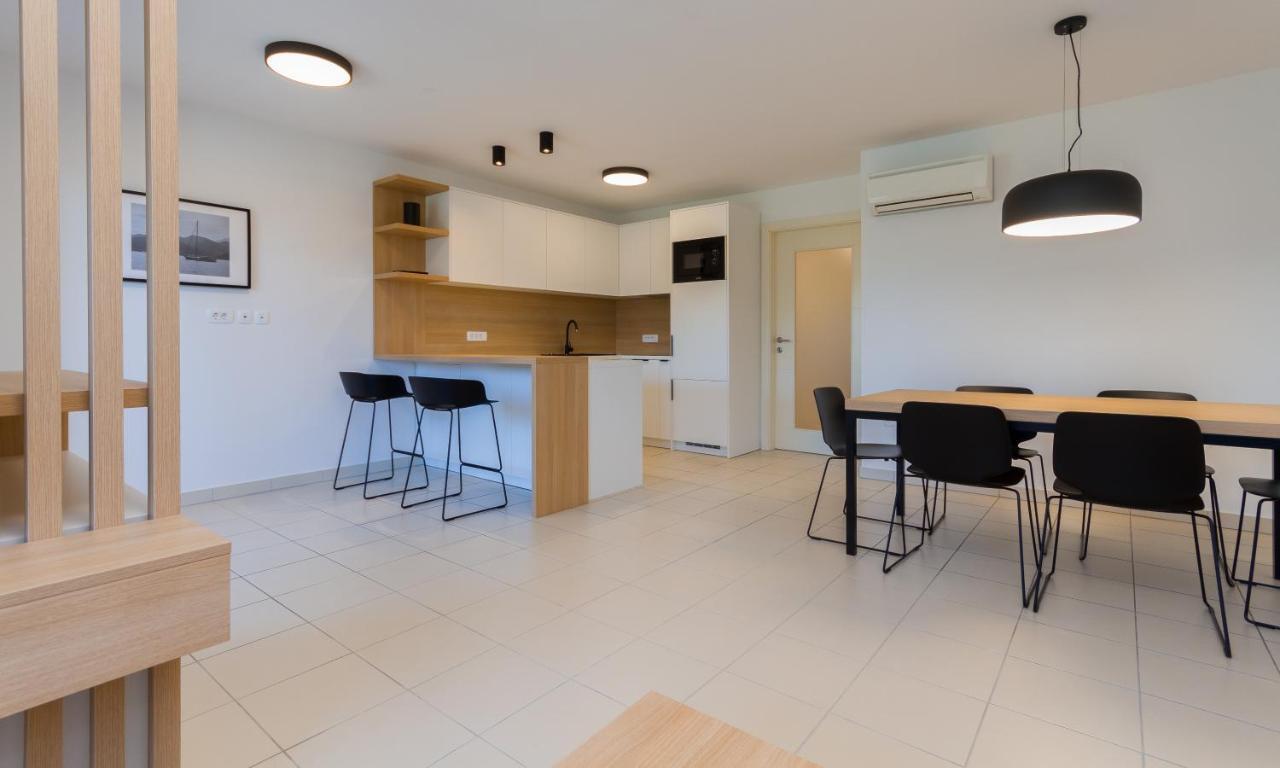 בפורטורוז Premium Sea Side Marina Apartment By Locap Group מראה חיצוני תמונה